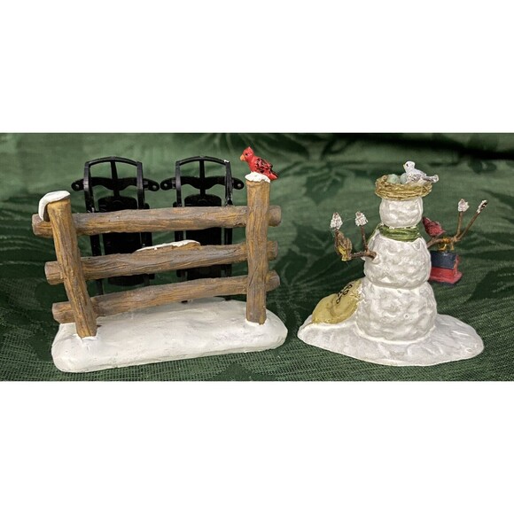 Lemax Christmas Village Sleds At Rest 44226 Fine Feathered Friends 32731 Figure - Picture 3 of 6